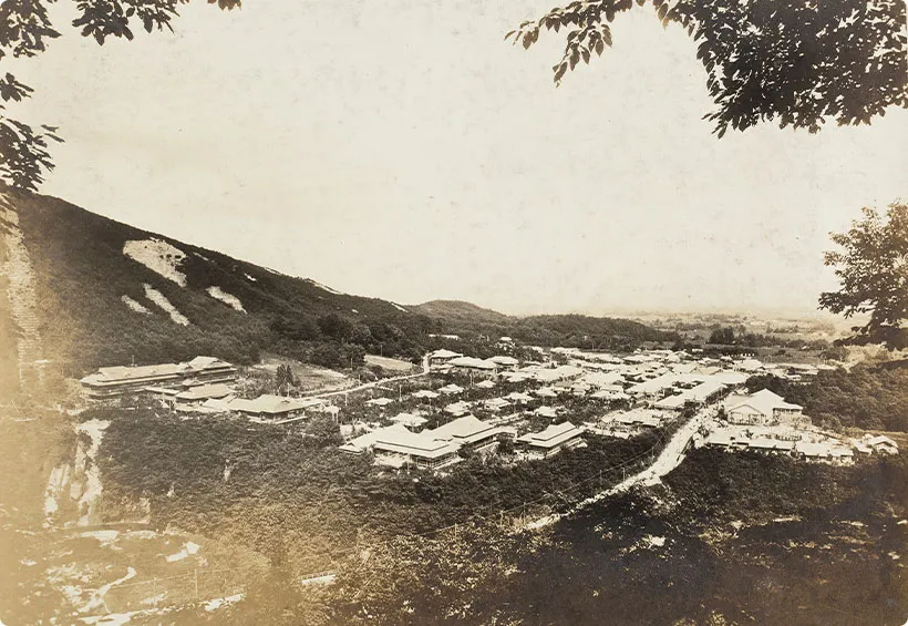 イメージ：昭和２年　万寿山より望む　当時の全景