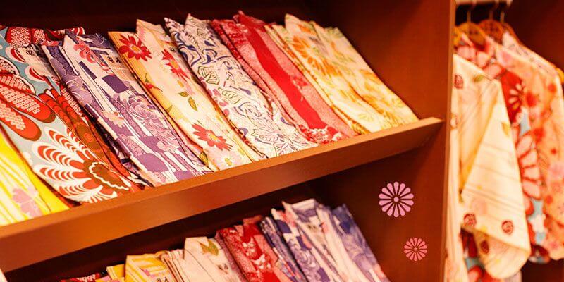 女性限定の選べる色浴衣