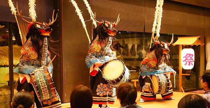 郷土芸能など旅の一夜を楽しく彩る